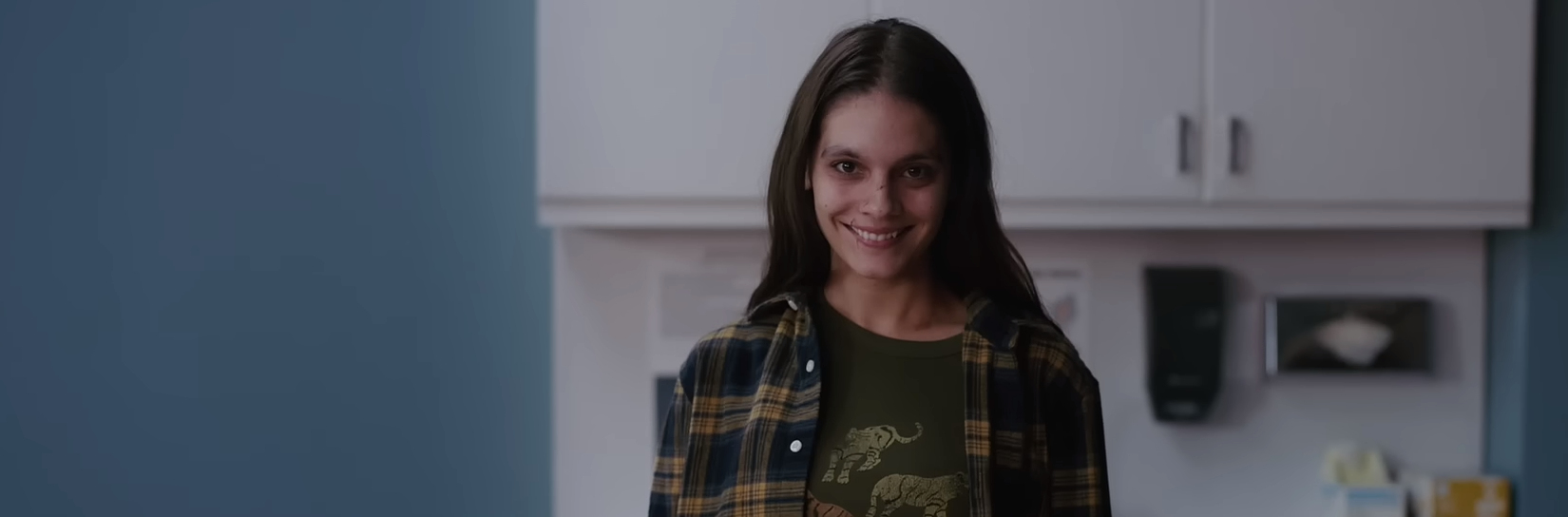 Smile (2022) über die Tabuisierung von psychischen Erkrankungen 100